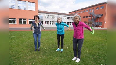 Die drei Trainerinnen von links Johanna Grünauer, Doris Völkl und Christine Rupprecht. (Bild: Franz Völkl)
