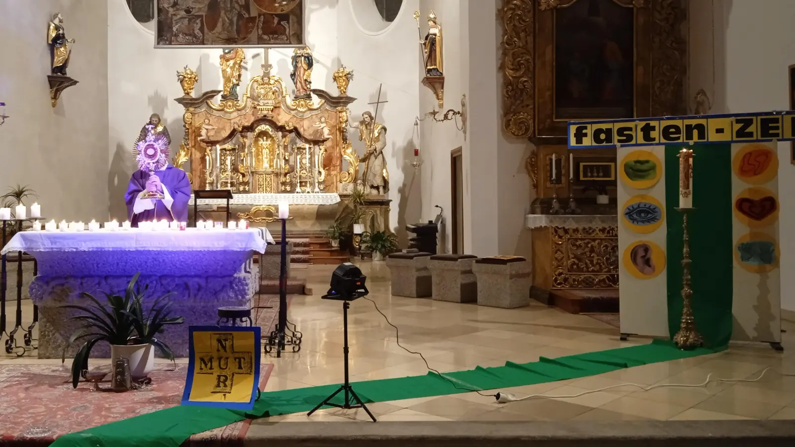 Bewegender Aschermittwoch in Floß. (Bild: Christina Kreuzer)