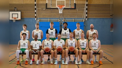 Das Bayernliga-Team der DJK Pressath für die Saison 2025/2026 (Bild: Michael Waldmann)