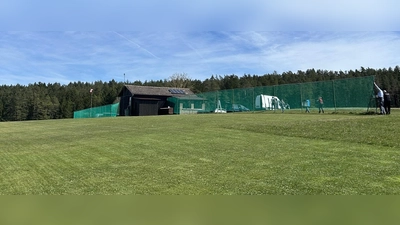 Neuer Sicherheitszaun. (Bild: Ernst Herbst)