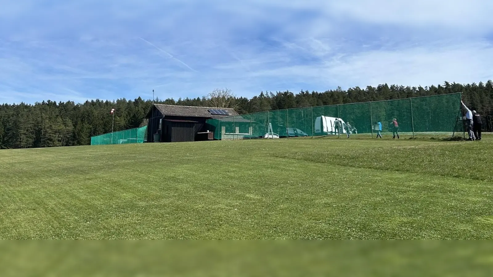 Neuer Sicherheitszaun. (Bild: Ernst Herbst)