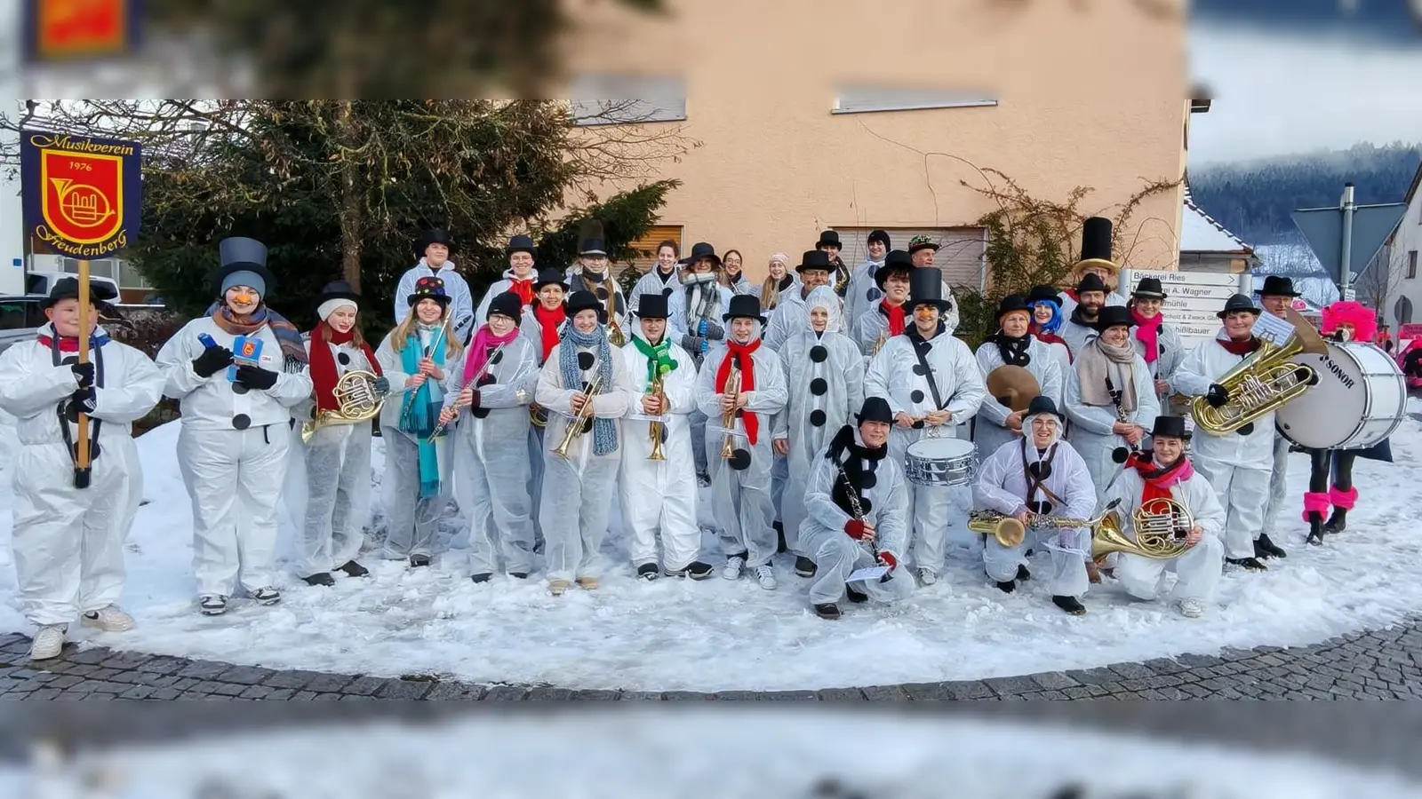 Das Orchester des Musikverein Freudenberg am Faschingszug in Freudenberg. (Bild: Kerstin Messmann)