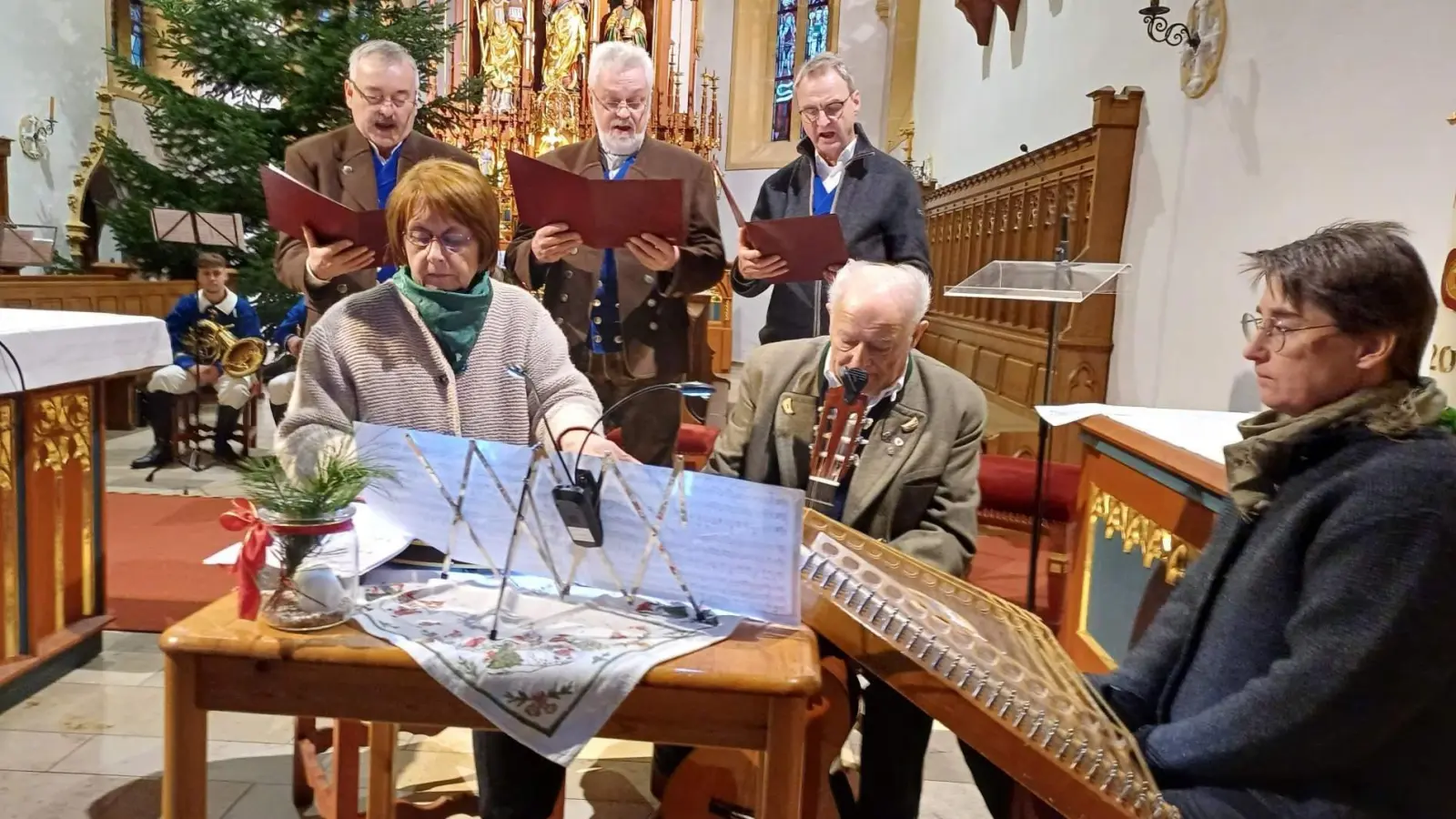 Auch heuer wirken die Wernberger Stubnmuse und die Ehenfelder bei der Veranstaltung „Muse und G’sang im Advent“ mit. (Bild: Werner Schulz)