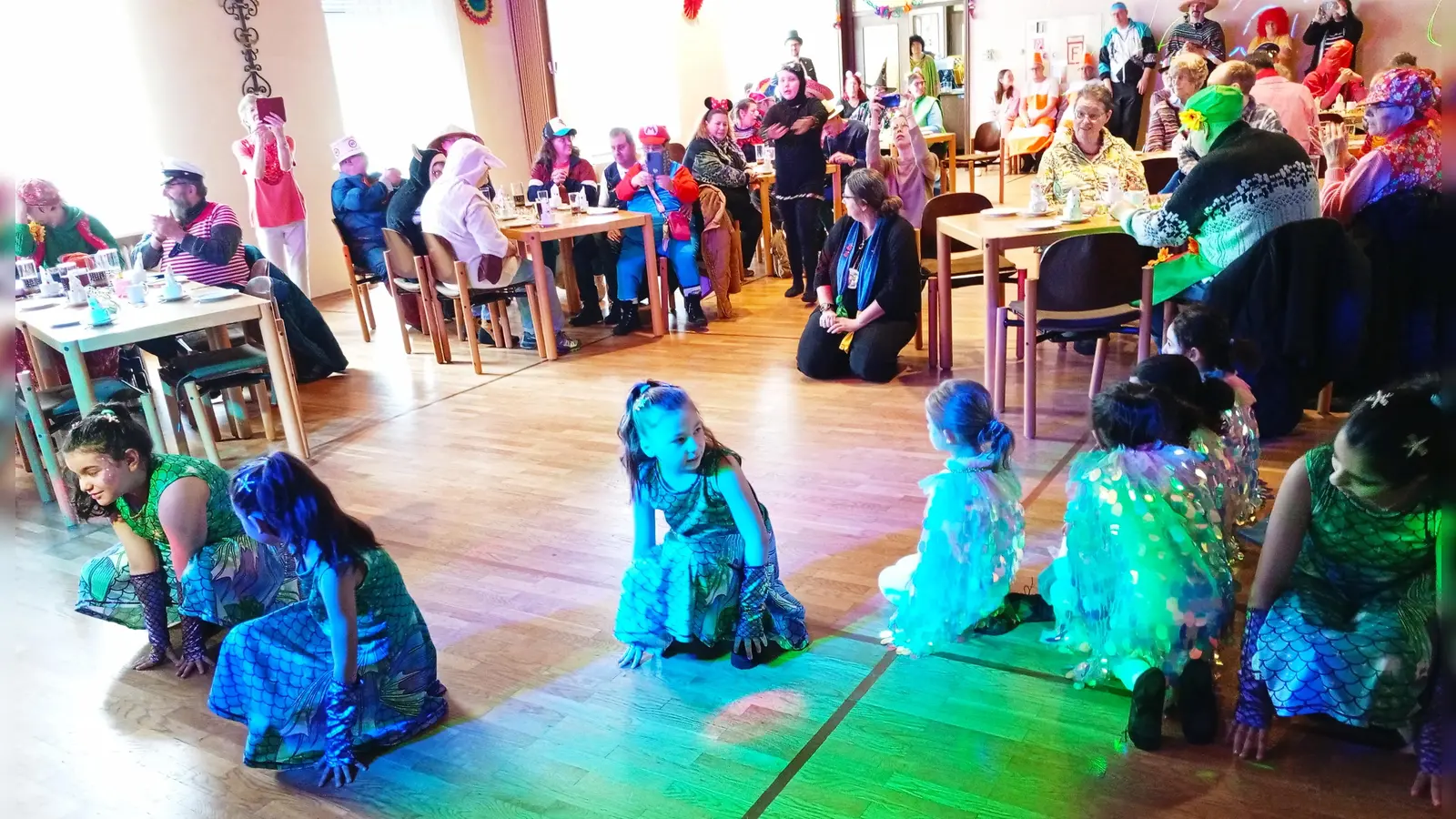 Behindertenfasching des BRK Poppenreuth. (Bild: Oswald Zintl)