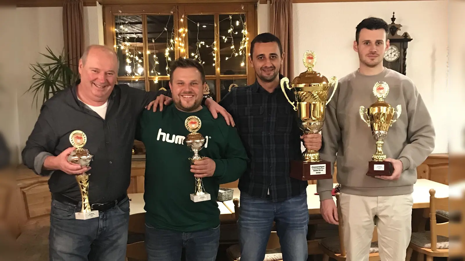 Starke Vorstellung des MSC Wiesau v.l Hans Fachtan,Dominik Schraml, Gesamtsieger Sven Seidel und Vizemeister Florian Fachtan (Bild: Karl-Heinz Dietrich)