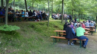 Idyllischer Festplatz in Mertenberg. (Bild: Xaver Meier)