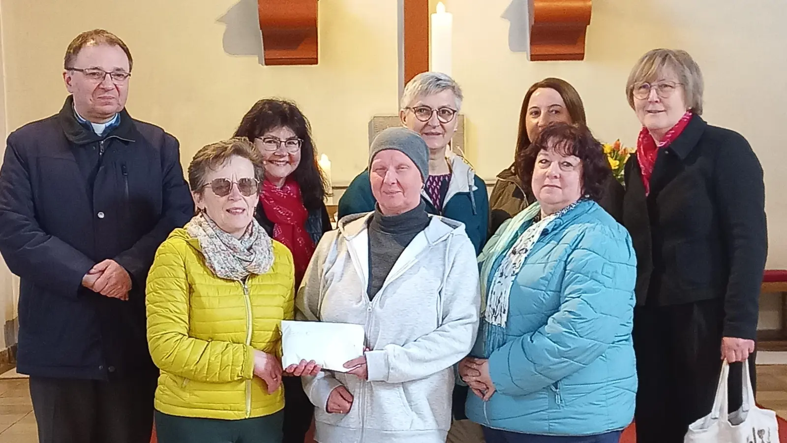 Spendenübergabe. (Bild: Lothar Porst)