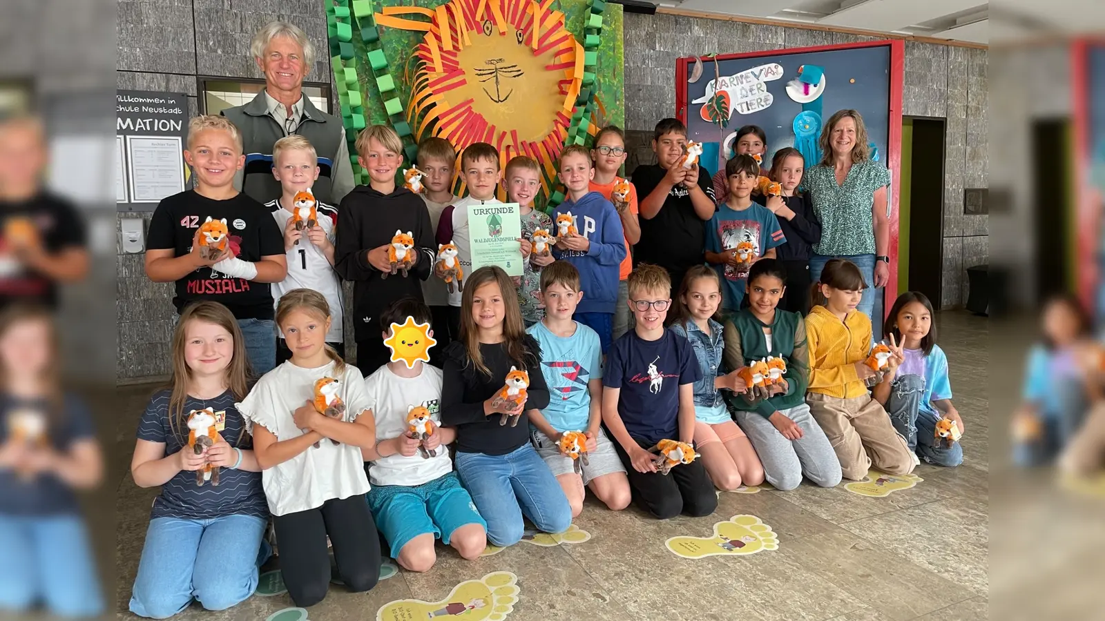 Die Klasse 3c freut sich riesig über ihren ersten Platz bei den Waldjugendspielen. (Bild: Elke Troppmann)