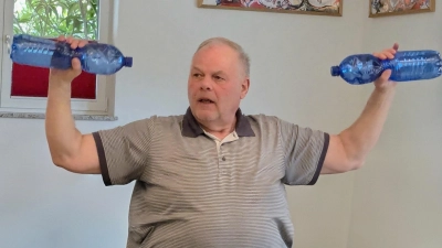 Übungen zum Nachmachen zeigt Michael Welnhofer. (Bild: Rita Salomon)