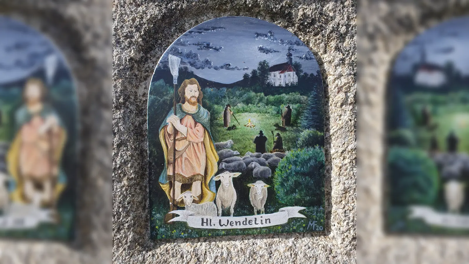 Ein Marterl am Rastenhofer Weg zeigt den heiligen Wendelin mit der Felixkirche im Hintergrund. Der Königssohn lebte im 6. Jahrhundert im Raum Trier.  (Bild: Martin Staffe)