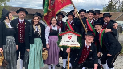 Der HTV „Stamm” beim Gaufest in Wackersdorf (Bild: Sabine Stümpfl)