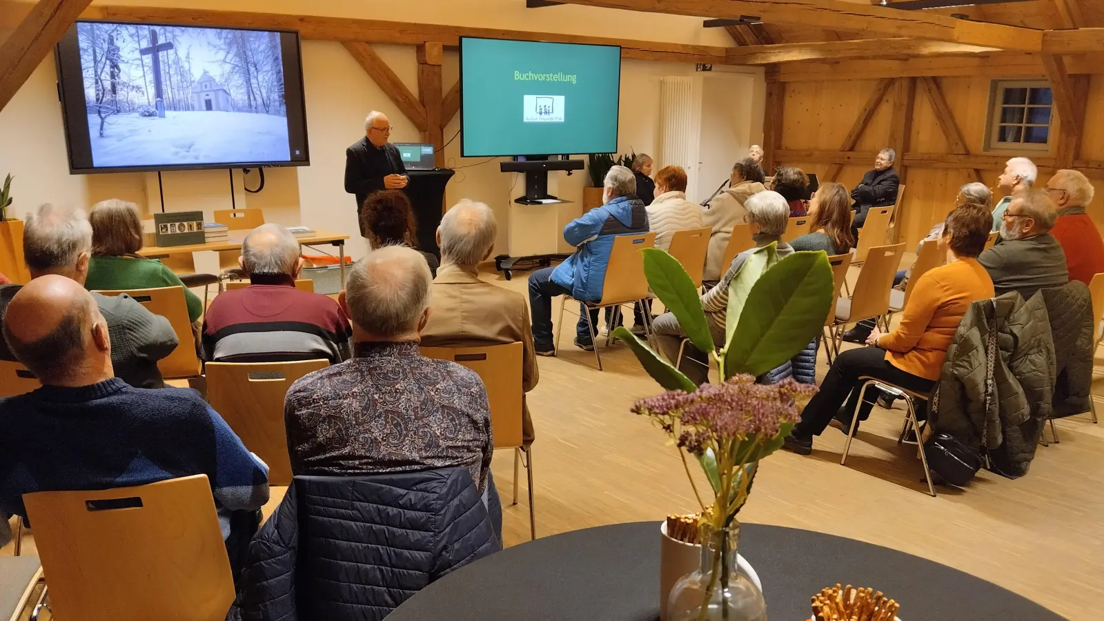 Vortrag „Kapellenbuch” Landkreis Tirschenreuth (Bild: Melanie Wenisch)