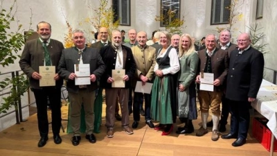 Geehrte für besondere Verdienste (Bild: Martina Heigl)