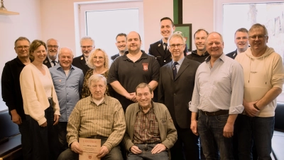 Für langjährige treue zum Verein wurden 17 Mitglieder geehrt. (Bild: Moritz Koberstein)