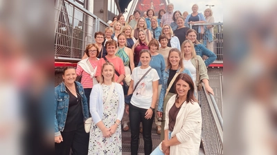 Die Reisegruppe vor dem Musical in Köln. (Bild: Silke Fütterer)