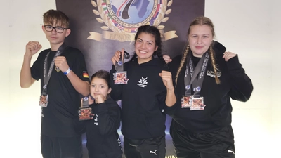 Max Fizia, Mila Wurster, Jenny Wurster, Laura Paßler. (Bild: Jenny Wurster)