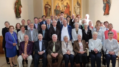 Die Jubelkonfirmanden und - innen<br> (Bild: Thomas Schertel)