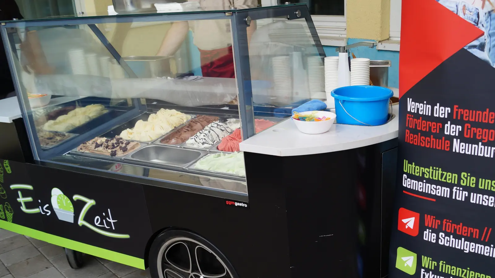 Das Eismobil der Eis Zeit. (Bild: Marion Schärtl)