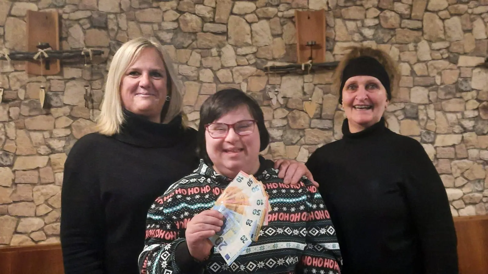 Julia Schmeller (Leitung OBA-FeD), Monika Üblacker, Claudia Sölch (Bild: Christina Ponader)