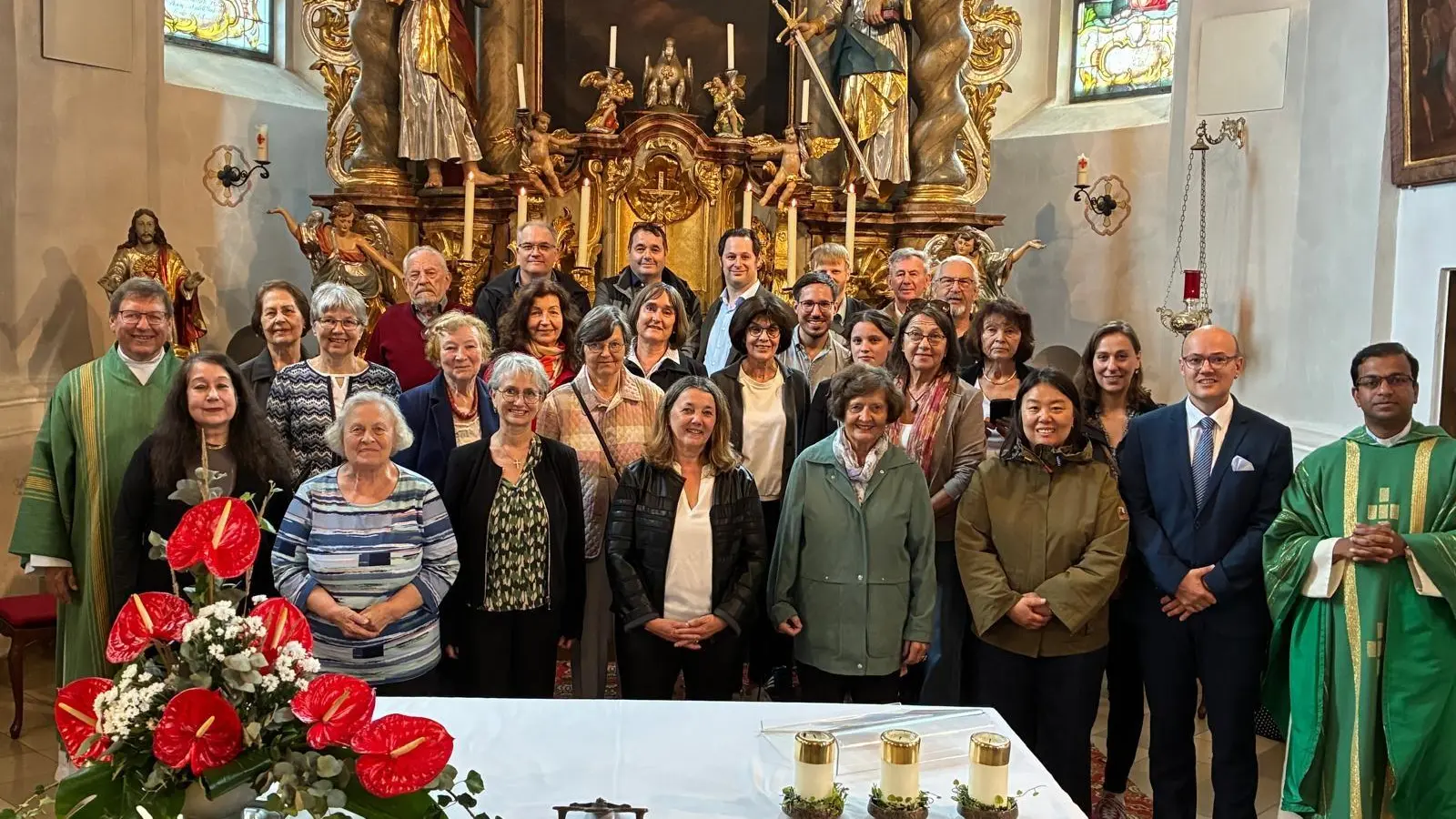 Chorgemeinschaft aus Pentling und Ziegetsdorf beeindruckt in Ebnath (Bild: Josef Söllner)