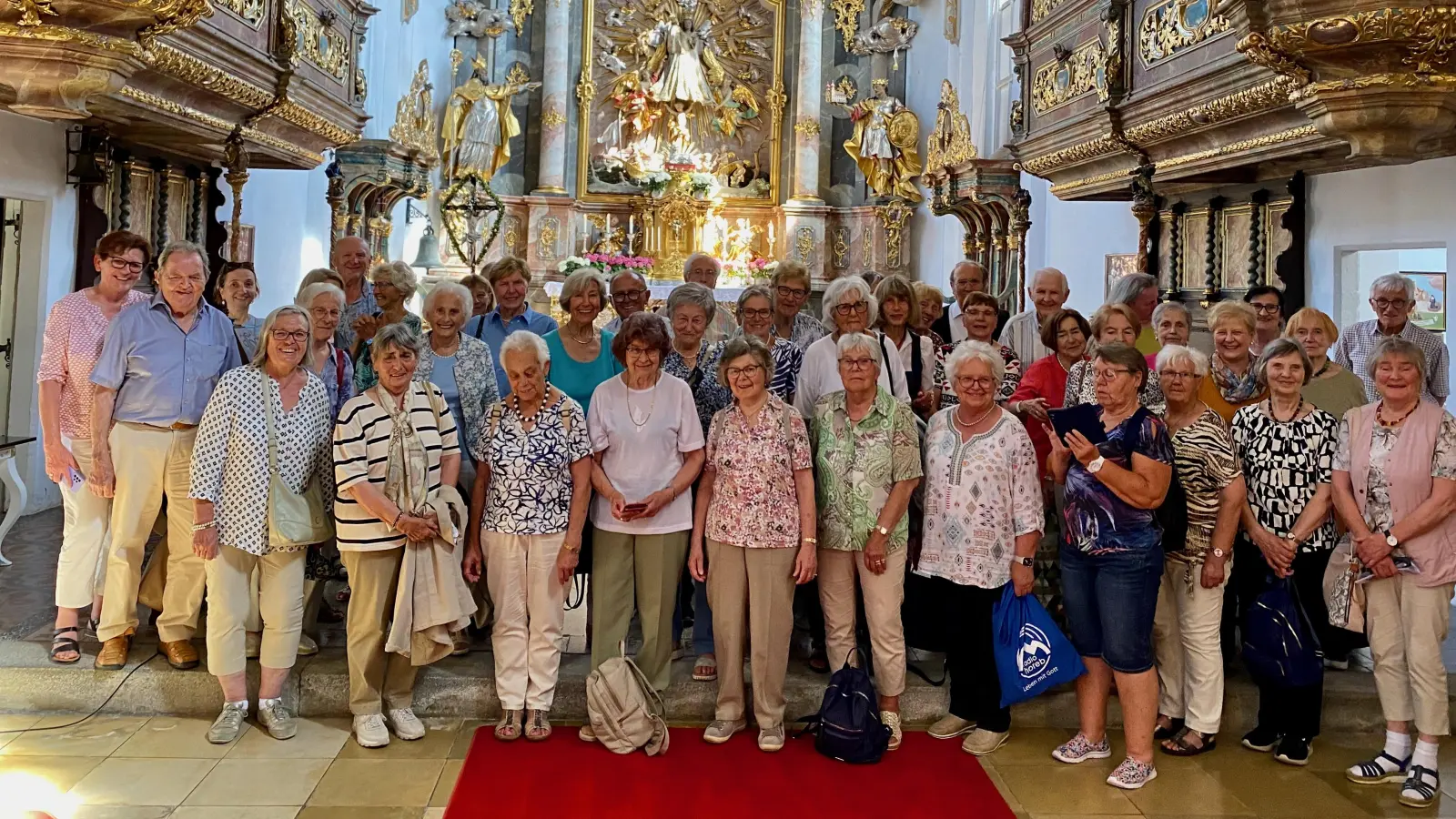 Wallfahrergruppe (Bild: Christl Starkmann)