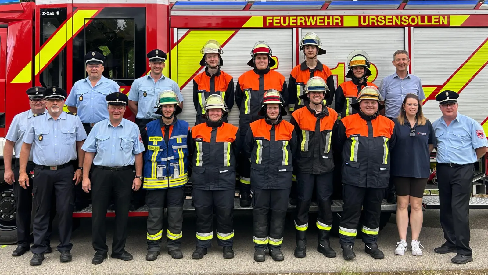 Die Gruppe der Feuerwehr Ursensollen nach dem erfolgreichen Leistungsabzeichen. (Bild: Theresa Gehr)