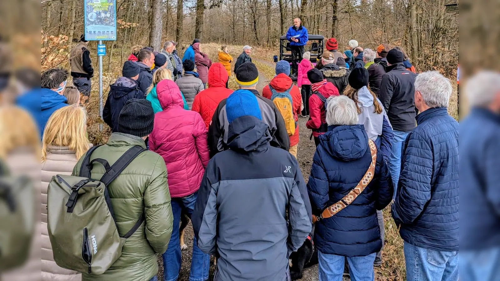 Begehung mit Informationen zur Bergbaugeschichte am Kleinen Teichelberg (Bild: Johannes Kretschmer)