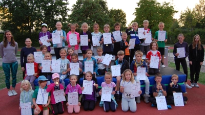 Ferienolympiade begeistert junge Athleten in Unterköblitz. (Bild: Josef Zeitler )