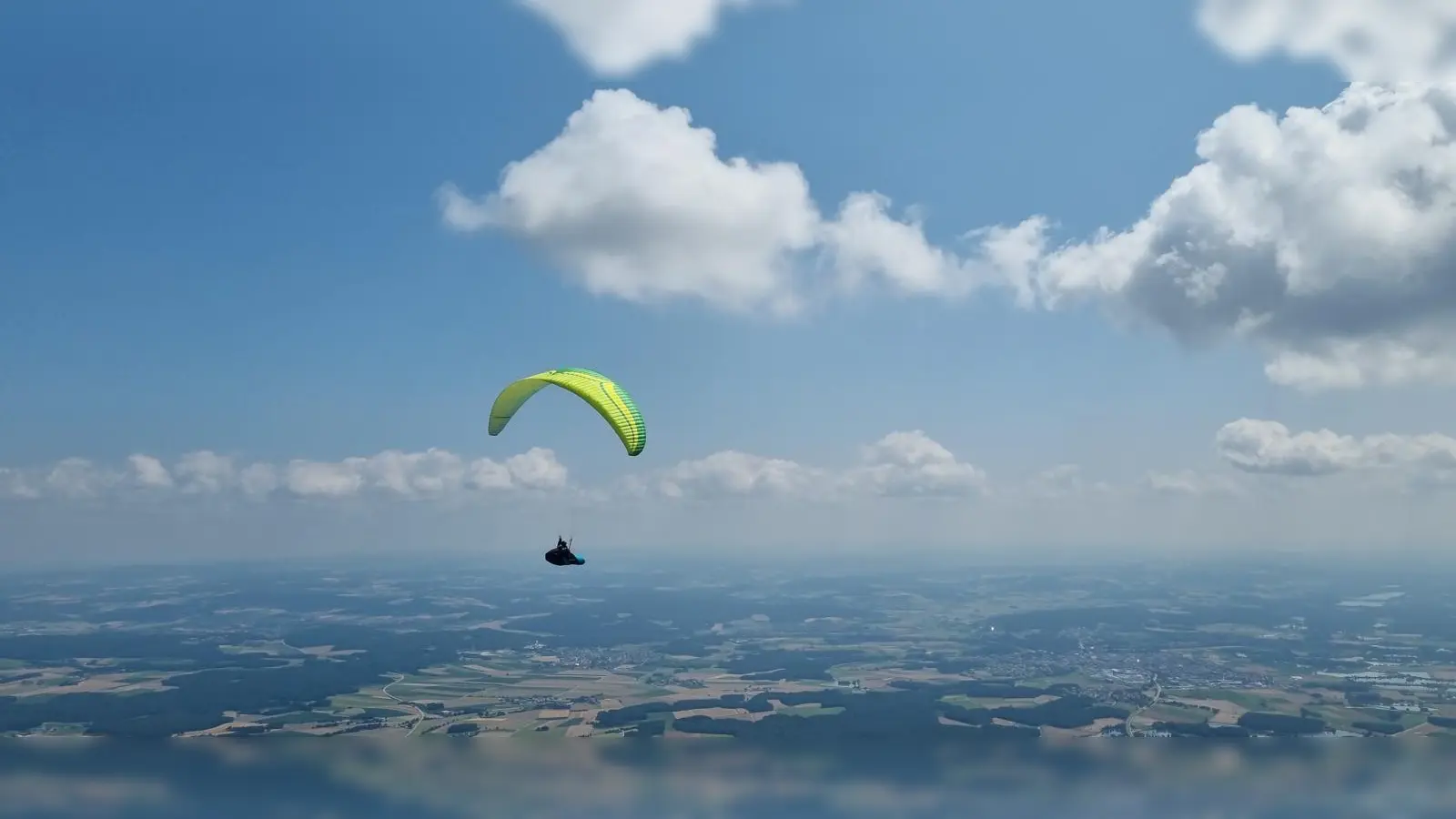 Gleitschirmfliegen (Bild: Karl Ruhland)