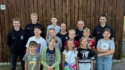 Teilnehmer und Betreuer des Ferienprogramms 2025 (Bild: Johanna Manner)