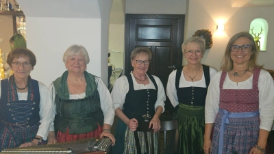 Inge Mangelberger, Martha Pruy, Luzia Dietz, Gabi Meindl, Doris Weih. (Bild: Doris Weih)