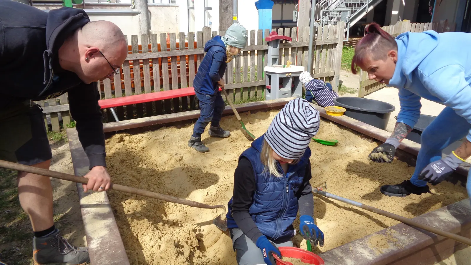 Elternbeirat-Aktion im Kinderhaus. (Bild: Carina Sirtl)