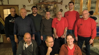 Die neue Vorstandschaft der Modelleisenbahnfreunde Windischeschenbach (Bild: Herbert Ehbauer)