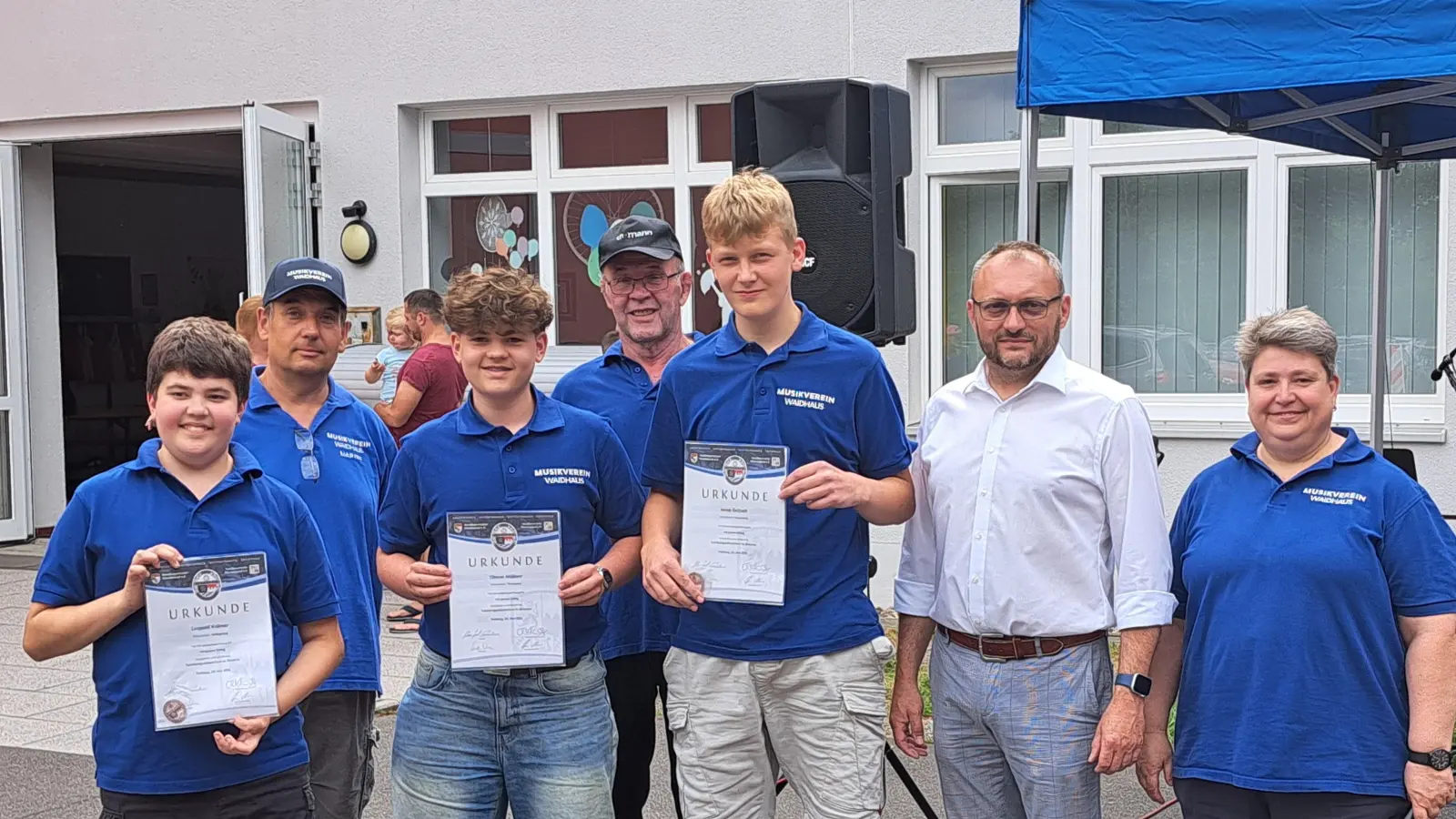 Von links: Leopold Krämer, Martin Ringholz, Tillman Müllner, Hermann Mack, Jacob Grötsch, Markus Bauriedl, Simone Dietl (Bild: Carola Ringholz)