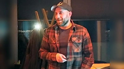 Sebastian Bäumler referierte bei der Jagdversammlung über den Wolf in der Oberpfalz und in Oberfranken.  (Bild: Gerhard Löckler)