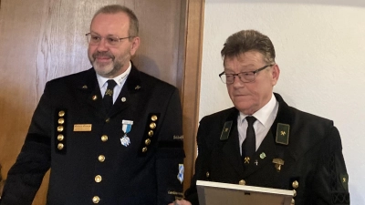 Landesvorsitzender Armin Kraus und Alois Lehner (rechts). (Bild: Wolfgang Lehner)