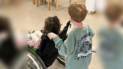 Einblick in den Beruf der Altenpflegerin/des Altenpflegers (Bild: Caroline Nasser-Jiricka)