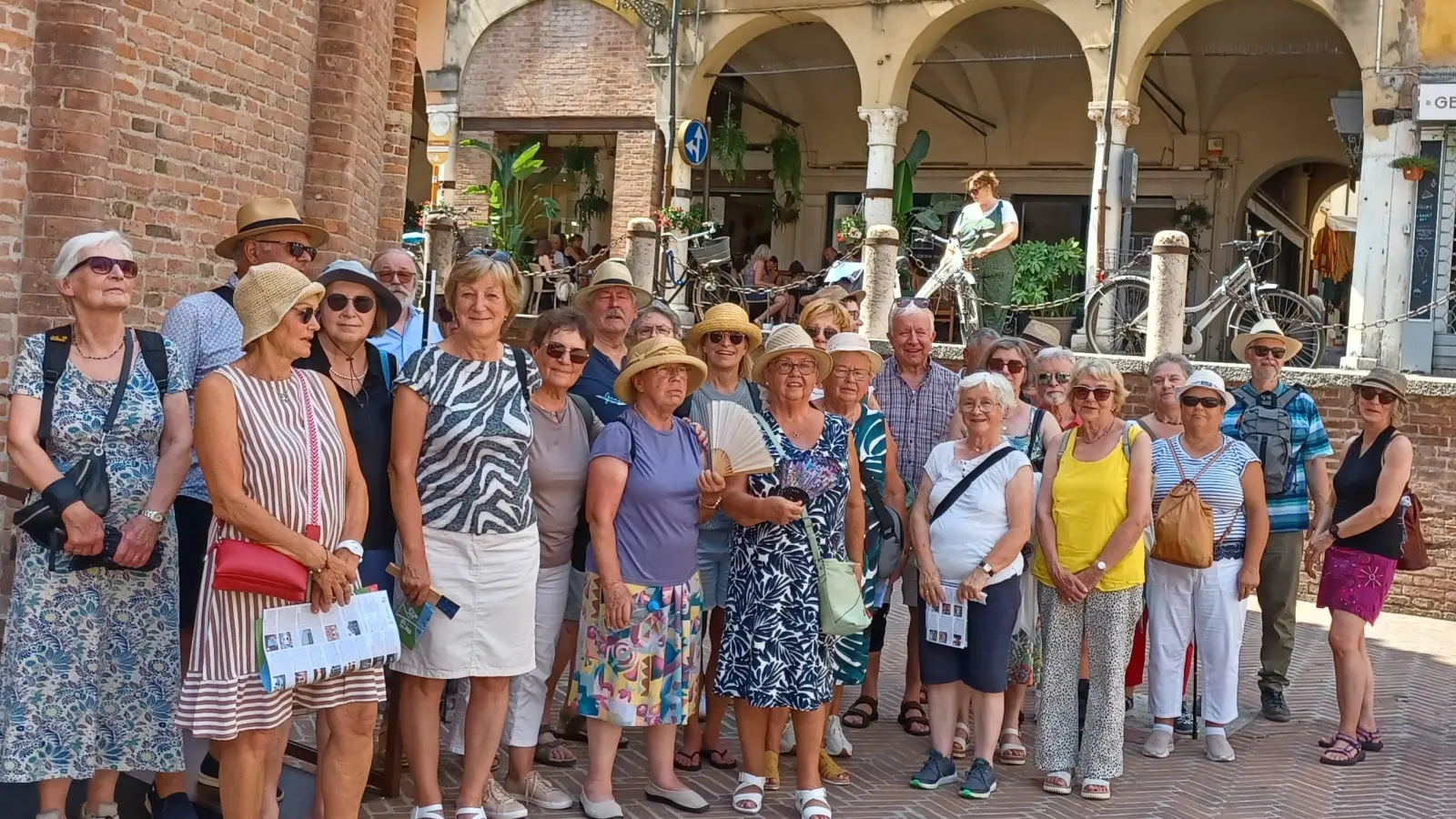 Gruppenbild Veronareise mit dem Kulturkreis Pressath  (Bild: Maria Berger)