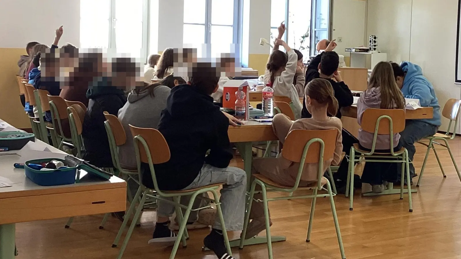 Die Schüler der teilnehmenden Klassenstufen konnten wichtige Kenntnisse über Cybermobbing und den sicheren Umgang mit digitalen Geräten erwerben. (Bild: Severin Schambeck)