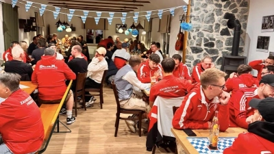 Beste Stimmung beim Oktoberfest der Fußballabteilung der SpVgg Pirk (Bild: Josef Schiesl)