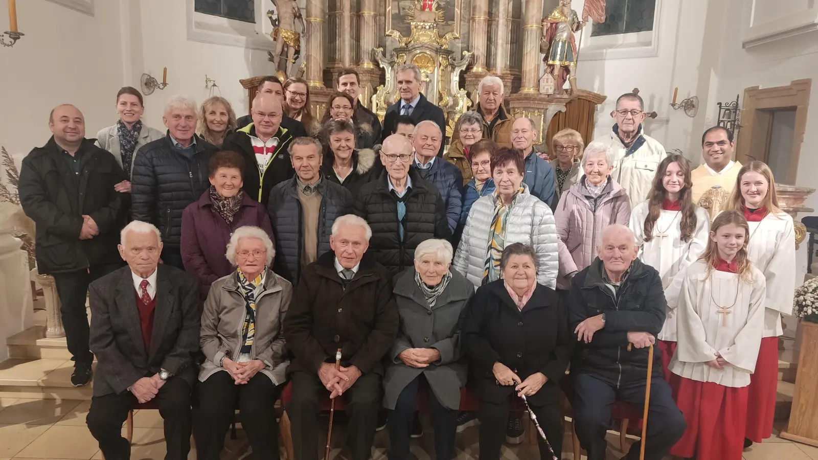 Ehejubilare der Pfarrei Freihung (Bild: Katharina Amann)