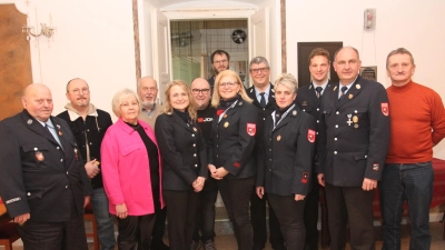 Versammlung der FF Neudorf (Bild: Jürgen Schiller)