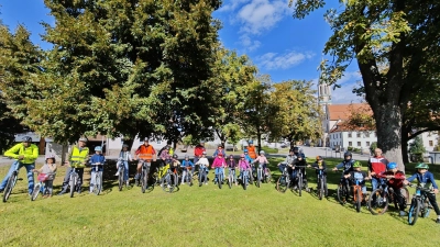 Teilnehmer des Kinderferienprogramms des Schiclub Pleystein. (Bild: Albert Schopper)