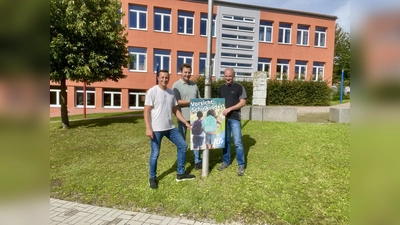 Plakataktion der JU Waldthurn (Bild: Daniel Bergmann)