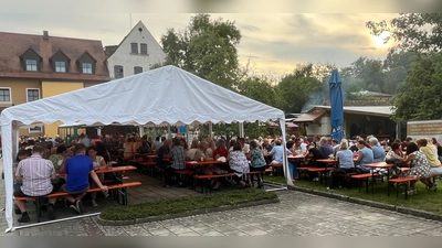 Bayerischer Abend am Schlichter Dorffest (Bild: Stefan Weiß)