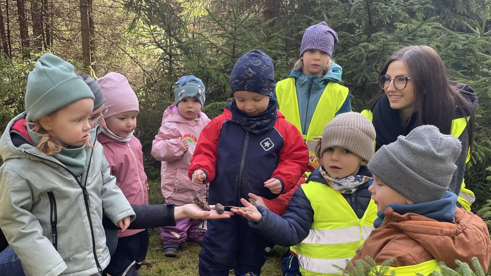 Kinder begeistert vom Ausflug (Bild: Stefanie Thaler)