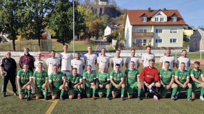 Die „Fußballer-Legenden” des SV Parkstein (Bild: Sonja Reichold)