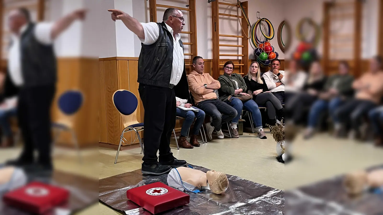 Referent Richard Wagner bei der praktischen Demonstration der Maßnahmen. (Bild: Bianca Kastner)