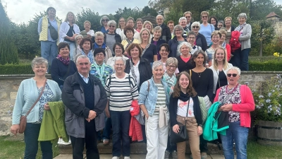 Gruppenfoto im Blankenburger Schlossgarten (Bild: Anna-Maria Bauer)