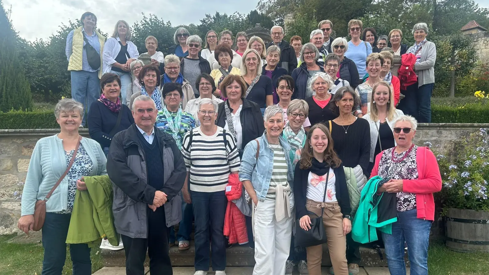 Gruppenfoto im Blankenburger Schlossgarten (Bild: Anna-Maria Bauer)